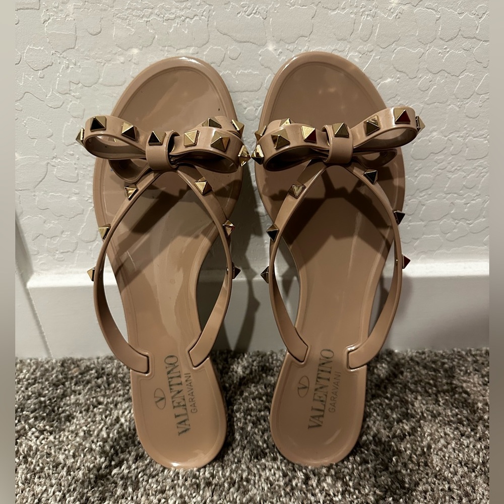 Valentino Rockstud Jelly Flip Flop PVC Thong Sandal Women's Size 38/8 Blush